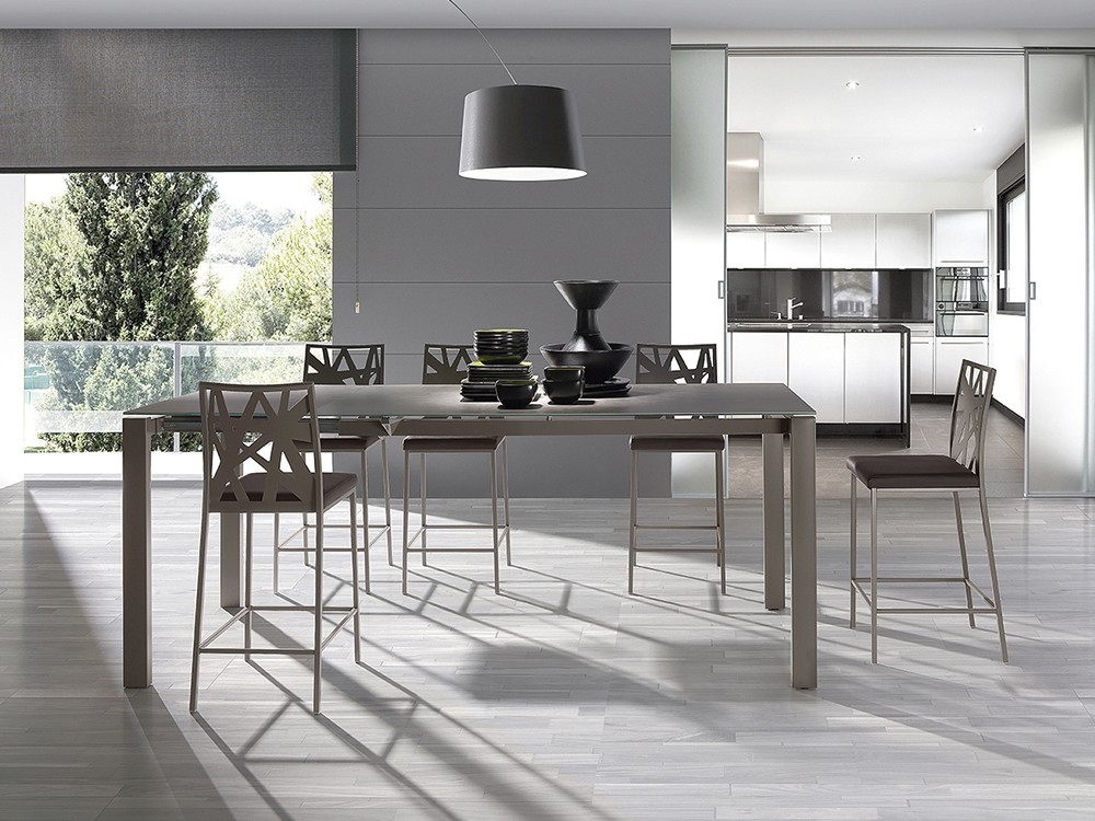 Taburete alto de acero con asiento tapizado Star de Ramiro Tarazona - 1