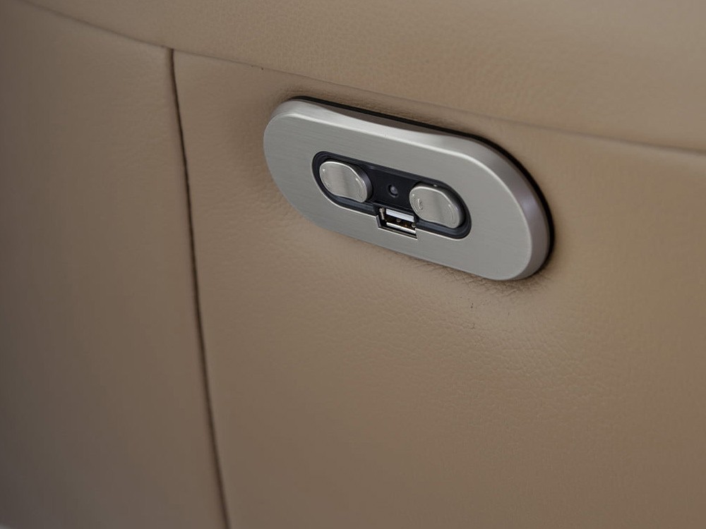 Sillón relax giratorio tapizado en piel 5086 de Angel Cerdá - 9