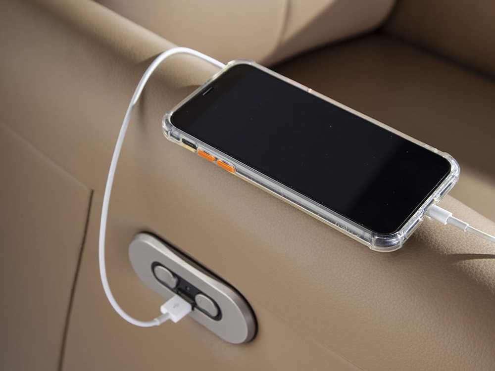 Sillón relax giratorio tapizado en piel 5086 de Angel Cerdá - 3