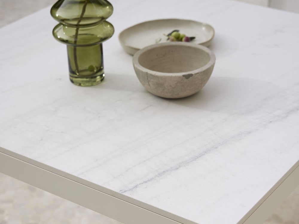 Mesa cuadrada de centro de aluminio, compacto o porcelánico para salón exterior Origin de Point - 12