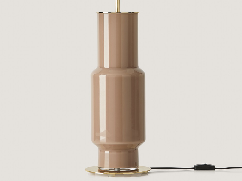 Pie de lámpara de sobremesa Noa Gold de Aromas - 2