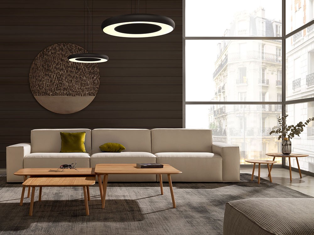 Rund, una mesa versátil y minimalista disponible en roble, wengué, cerezo o nogal. También en lacados a medida.