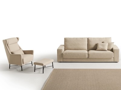 El sofá Nimo ofrece elegancia actual y sentada adaptable. Detalles como vivos y costuras marcan su carácter exclusivo.