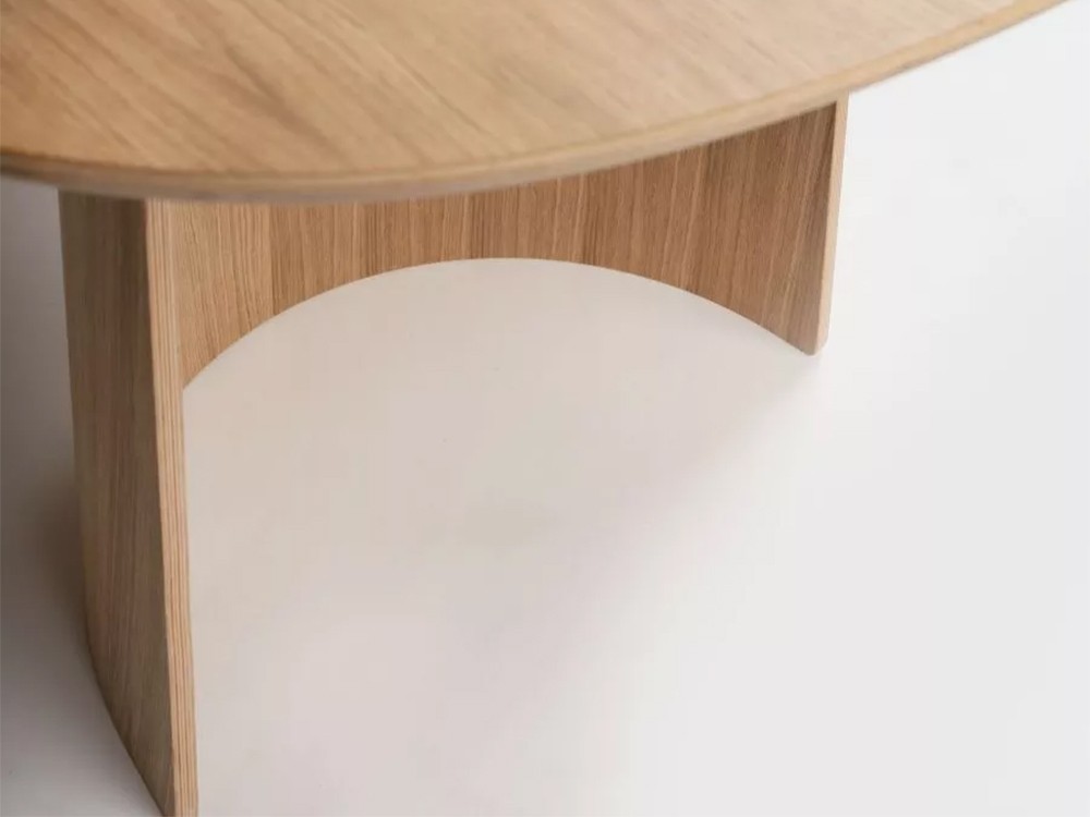 Mesa ovalada de madera de roble Ginger de Ondarreta - 4