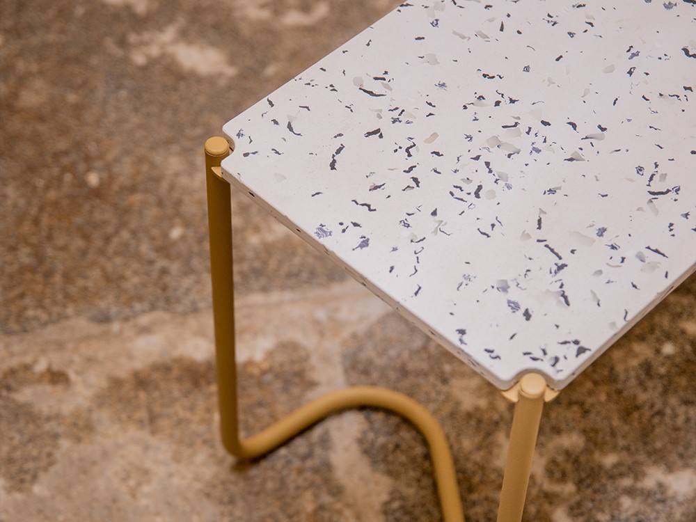 Mesa baja de centro o auxiliar Uda Pet Minerale de Ondarreta - 2