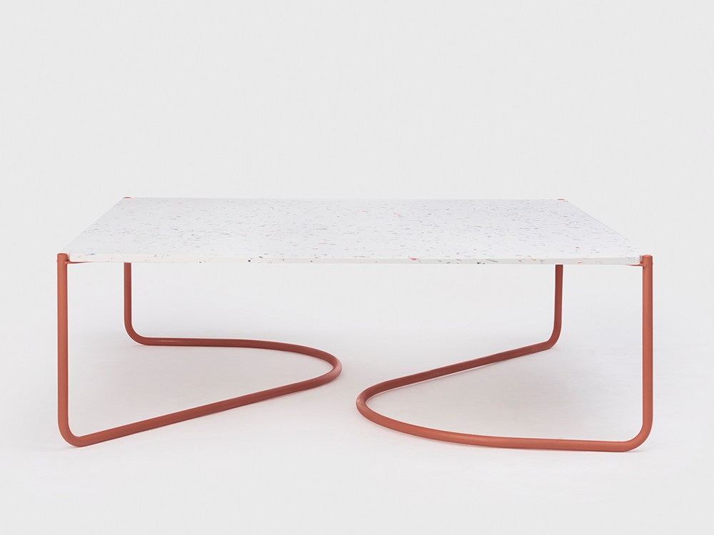 Mesa baja de centro o auxiliar Uda Pet Floreale de Ondarreta - 1