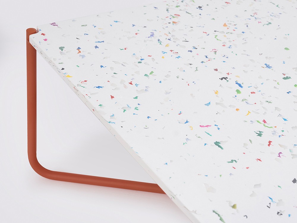 Mesa baja de centro o auxiliar Uda Pet Floreale de Ondarreta - 5