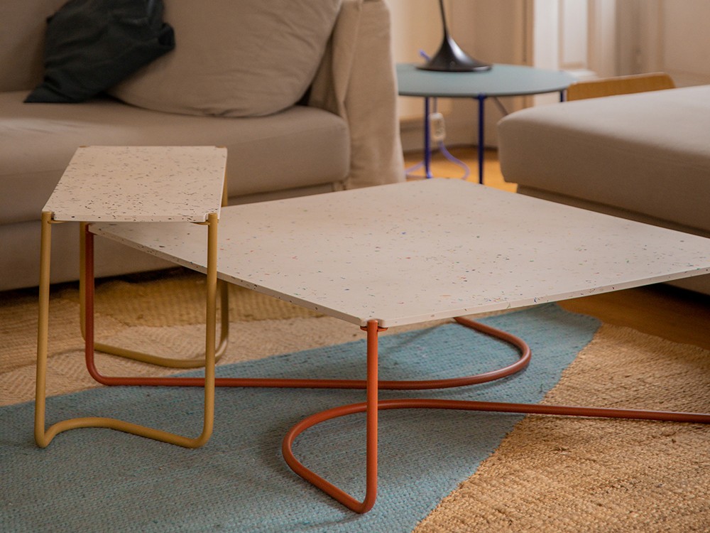 Mesa baja de centro o auxiliar Uda Pet Blanco de Ondarreta - 12