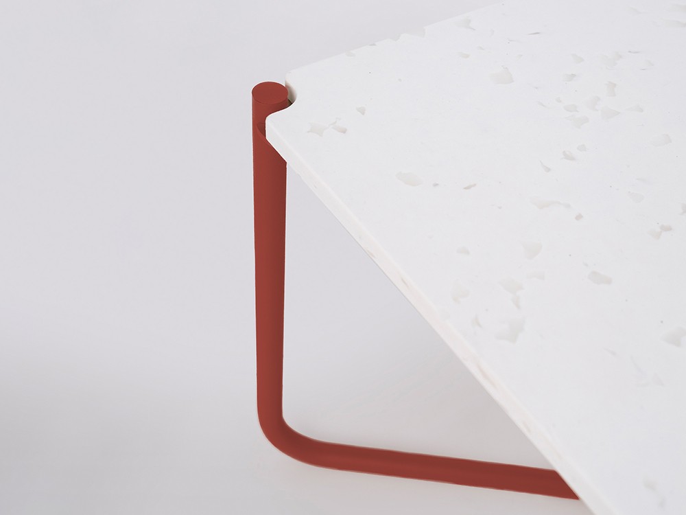 Mesa baja de centro o auxiliar Uda Pet Blanco de Ondarreta - 4