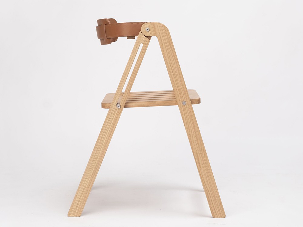 Silla plegable de madera de roble y cuero Ika de Ondarreta - 7