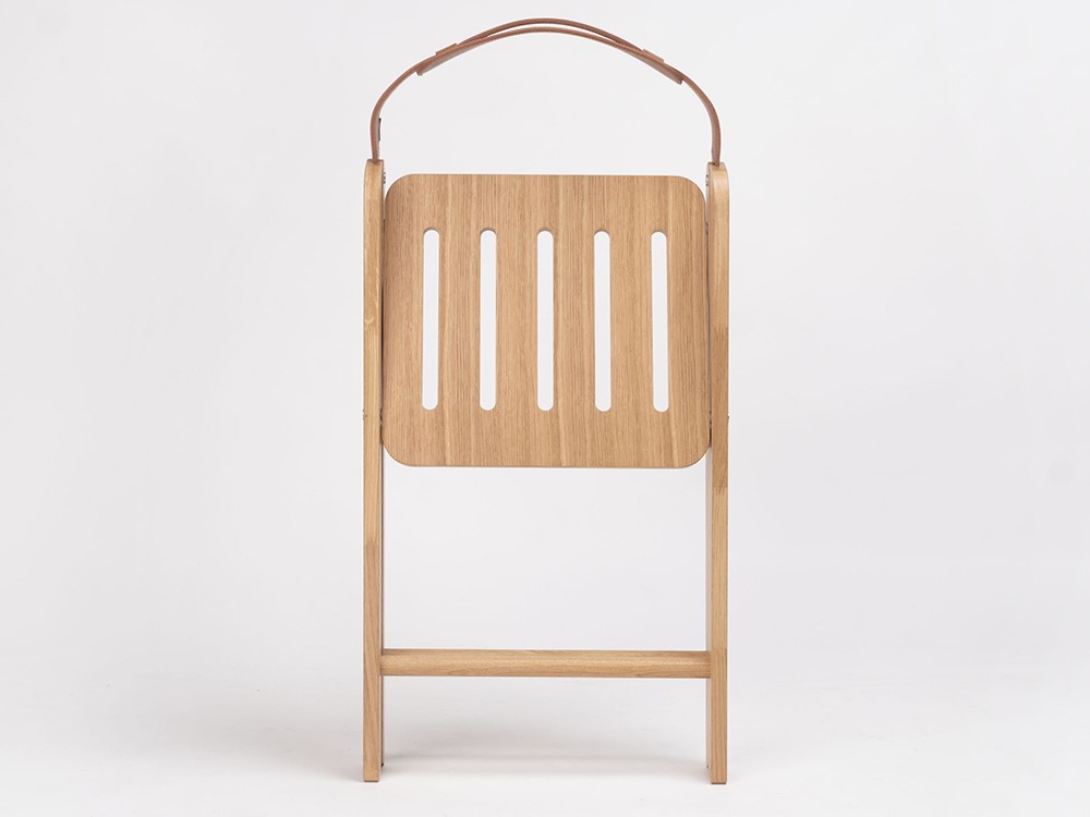 Silla plegable de madera de roble y cuero Ika de Ondarreta - 10