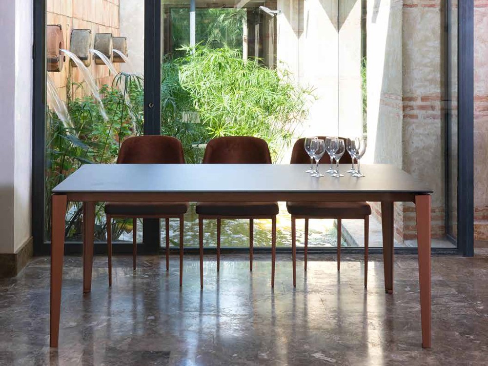 Silla tapizada Blanca de Pure Designs - 5