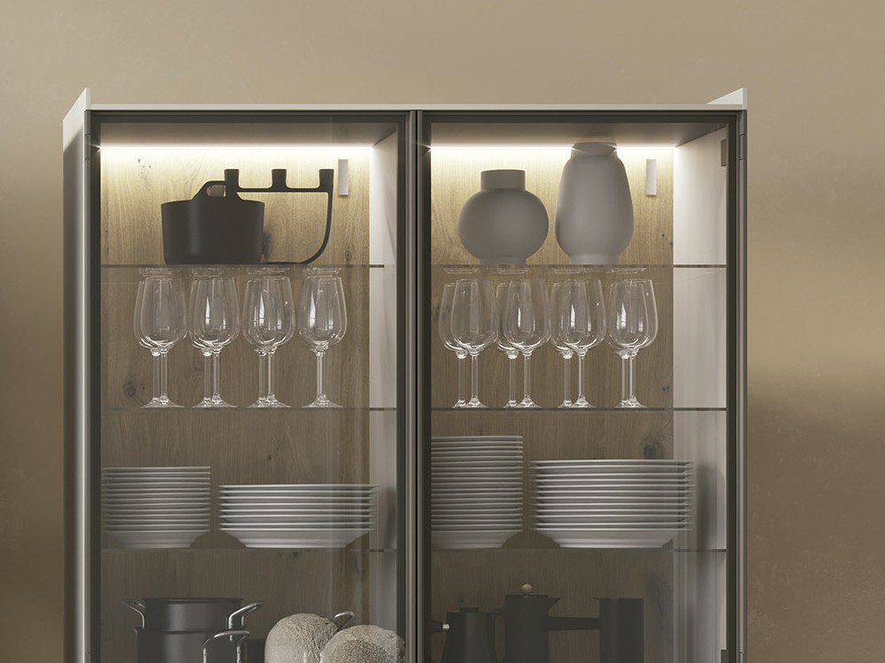 Vitrina con luz Novo-12 DC de Besform - 2