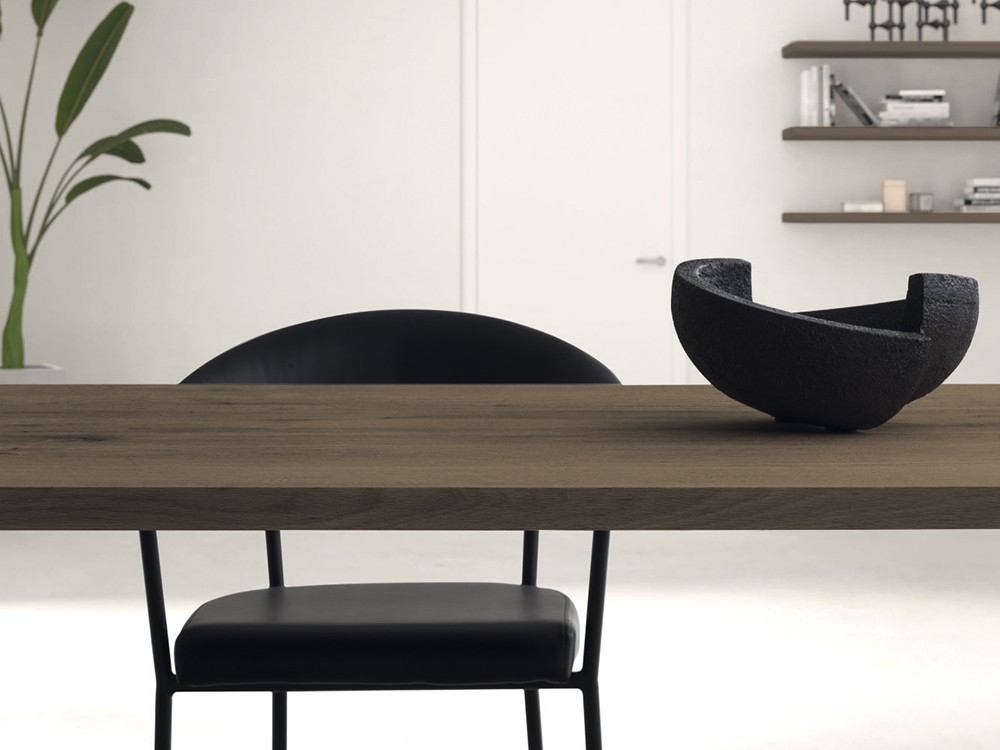 Mesa de roble Smart Side Crossover de Devina Nais - 4