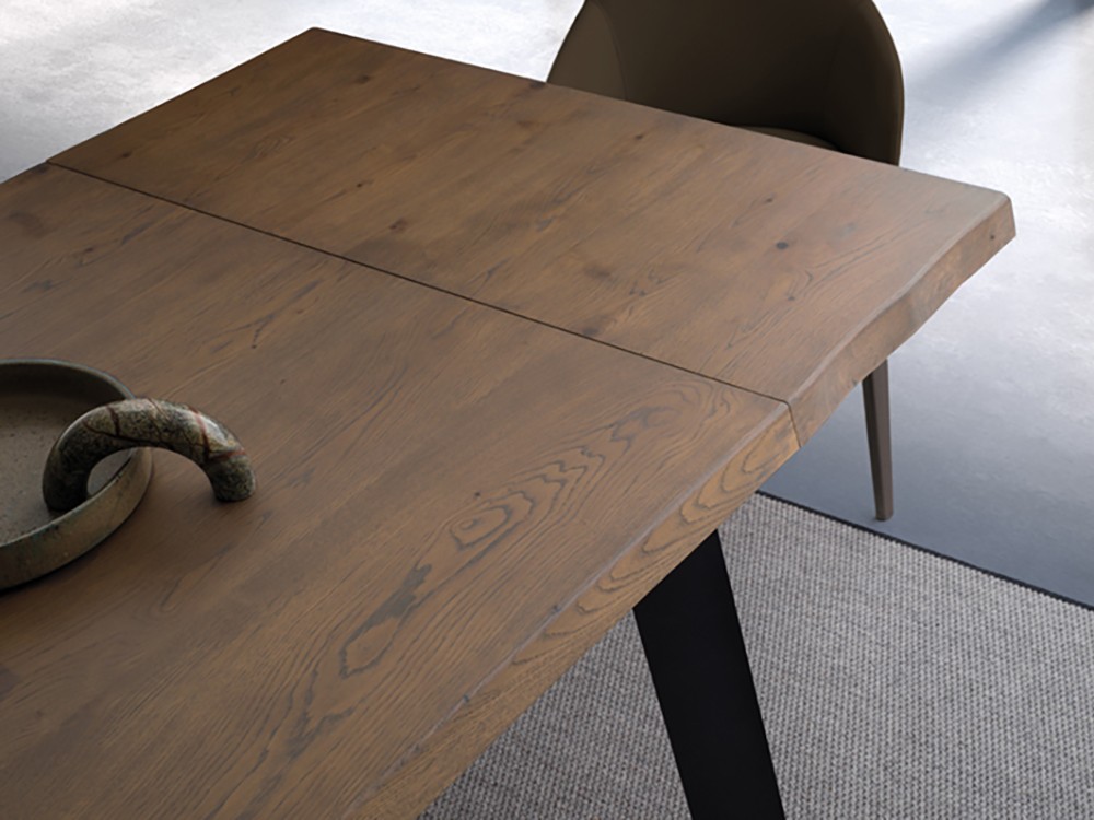 Mesa en chapa natural de roble Seattle Pass Crossover de Devina Nais - 10