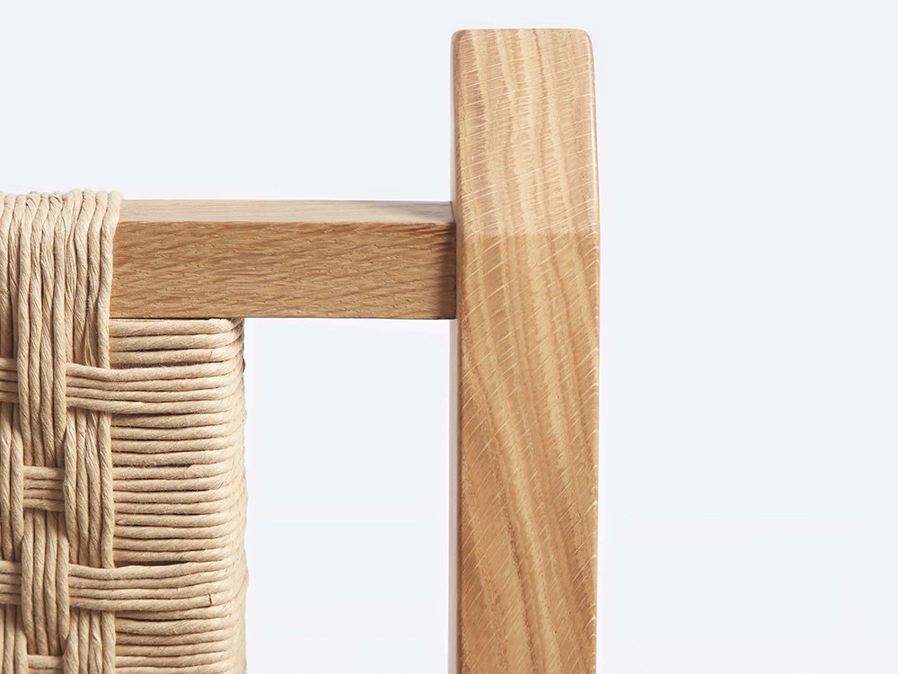 Butaca Torres Clavé 1934 de madera de roble barnizada y asiento tejido de fibras naturales Mobles 114 - 6