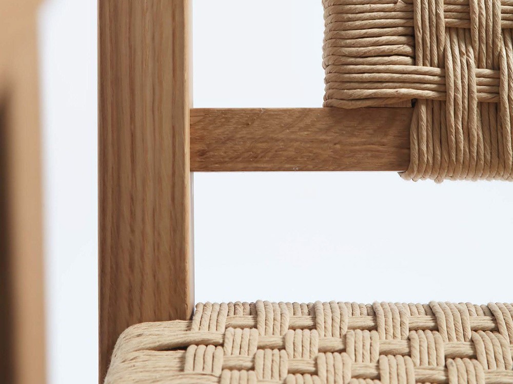 Butaca Torres Clavé 1934 de madera de roble barnizada y asiento tejido de fibras naturales Mobles 114 - 7