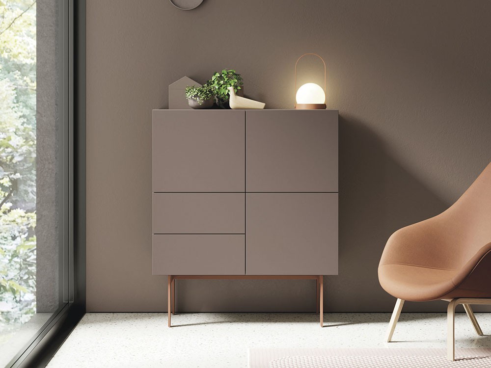 Aparador alto tipo cubo lacado Compact 14 - 9 Aparador alto tipo cubo lacado Compact 14 - 9