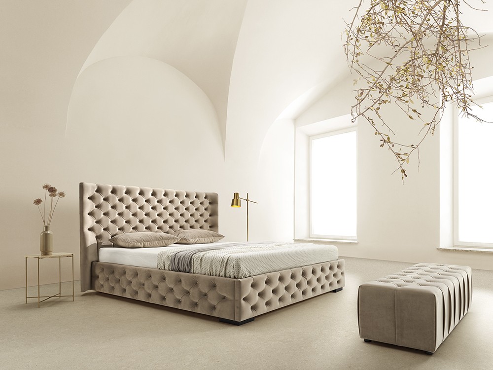 Cama tapizada en auténtico capitoné de Acana Piel