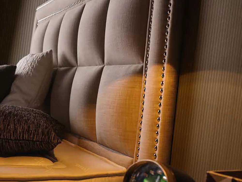 Cabecero tapizado en lino Pocatella de Acana Piel - 4