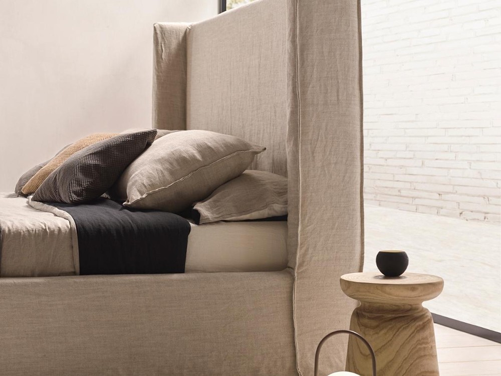 Cama tapizada en lino Yara de Acana Piel - 3