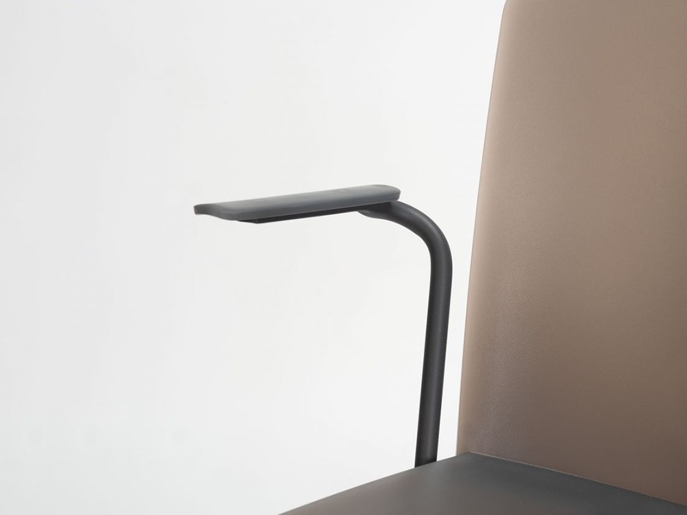 Silla apilable con brazos Supra Polipropileno de Ondarreta - 31