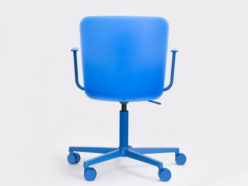 Silla oficina giratoria y elevable con ruedas y brazos Supra polipropileno  de ondarreta - 11