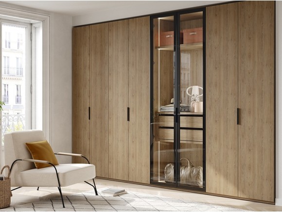 Armario con ocho puertas lisa y Vitrina en acabado laminado madera Kalm 14 de Mobenia - 1