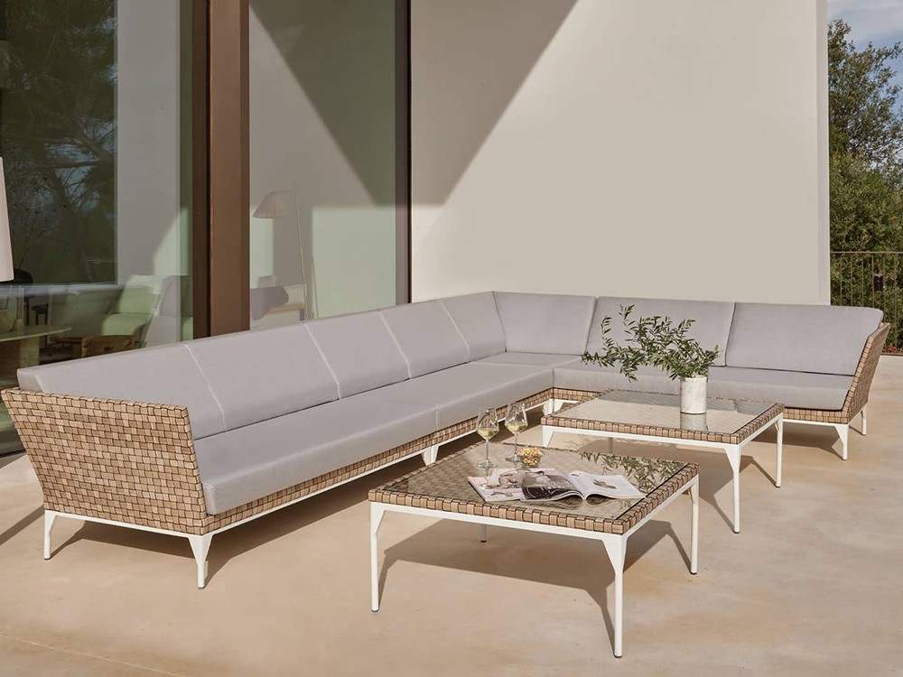 Mesa de centro de aluminio blanco y fibra sintética trenzada con cristal Brafta de Skyline - 5