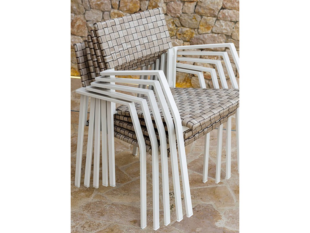 Silla apilable Brafta