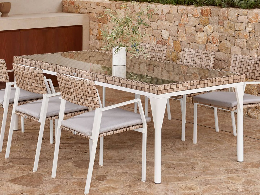 Silla apilable Brafta