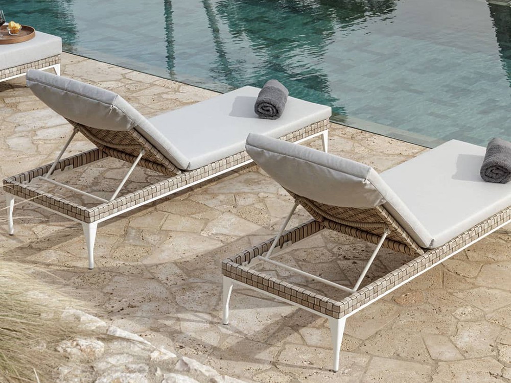 Tumbona de aluminio y fibra sintética trenzada con colchoneta tapizada Brafta de Skyline - 2