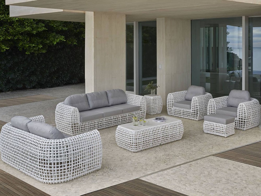 Otomán de aluminio y fibra sintética trenzada con cojín tapizado Dinasty de Skyline - 3