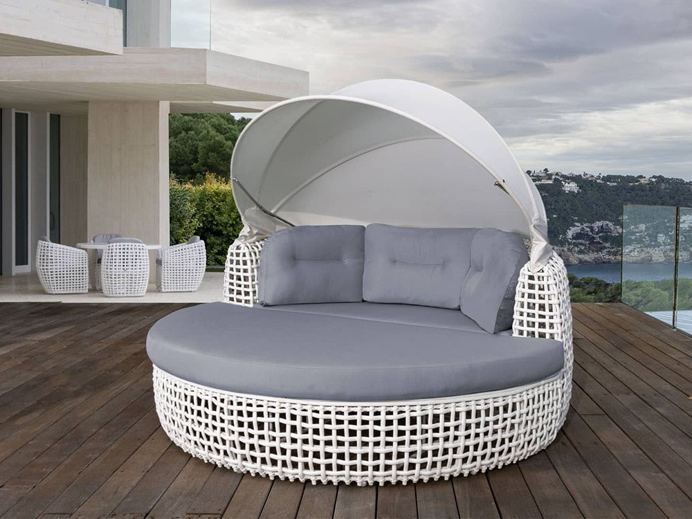 Cama de jardín de aluminio y fibra sintética trenzada con cojines y capota Dynasty de Skyline - 5