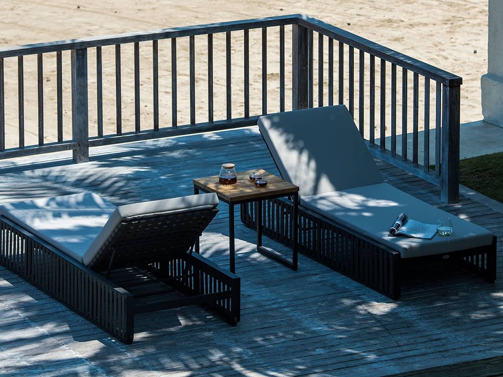 Tumbona de aluminio y cinta Horizon de Skyline Design - 7