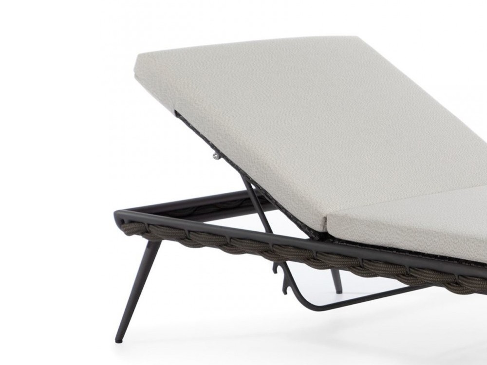 Tumbona de aluminio y cuerda trenzada con colchoneta tapizada Serpent de Skyline Design - 7