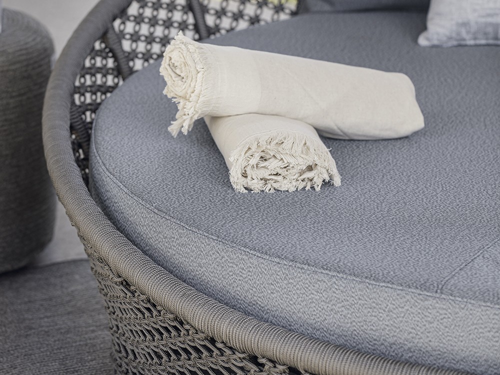 Daybed redonda Moma de Skyline Design - 8