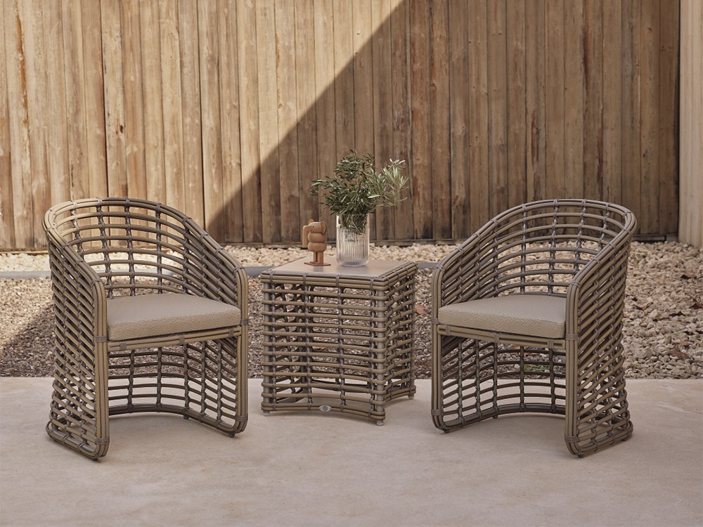 Silla de exterior de fibra sintética Ruby de Skyline Design - 1