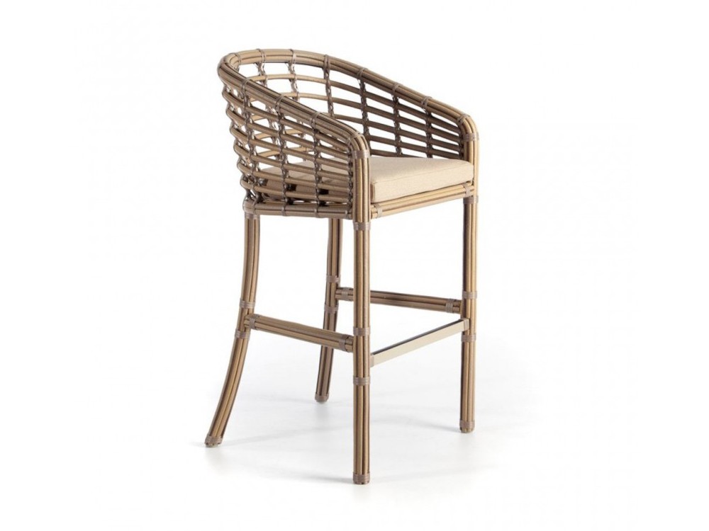 Taburete de exterior de fibra sintética trenzada Ruby de Skyline Design - 2