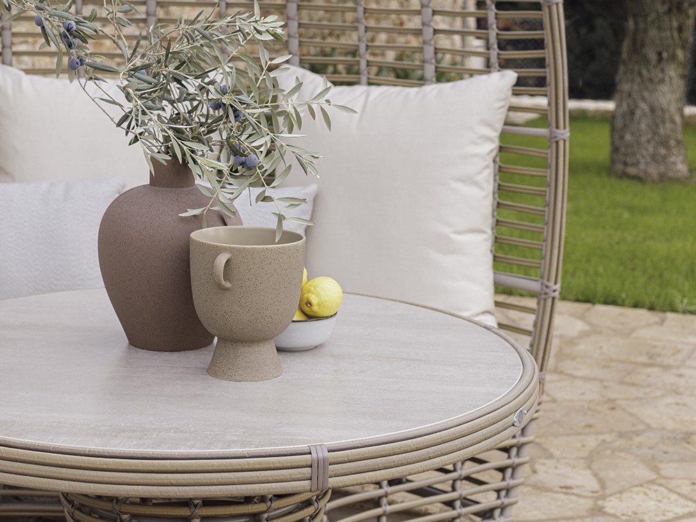 Mesa auxiliar de fibra sintética trenzada y dekton Sunday Skyline Design - 2