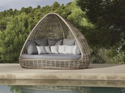 Daybed cubierta de fibra sintética trenzada Shade Skyline Design - 1