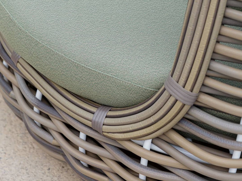 Daybed cubierta de fibra sintética trenzada Shade Betta Skyline Design - 6