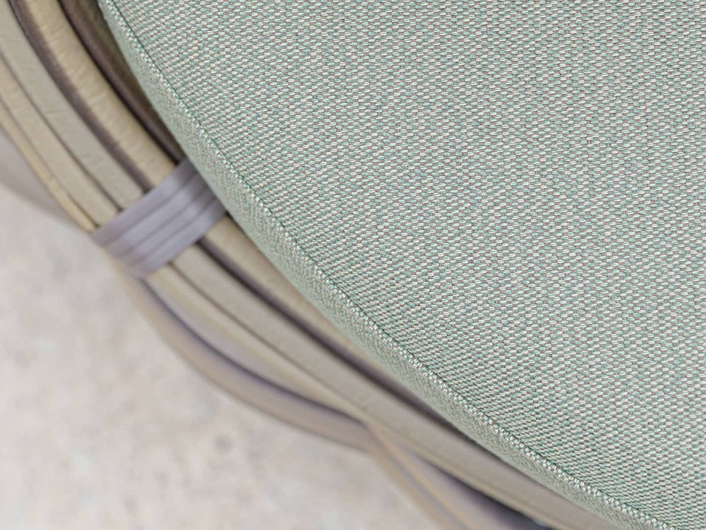 Daybed cubierta de fibra sintética trenzada Shade Betta Skyline Design - 8