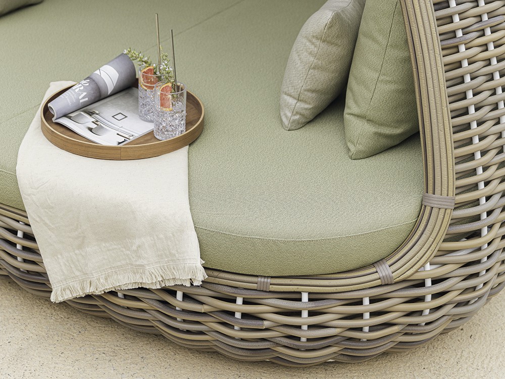 Daybed cubierta de fibra sintética trenzada Shade Betta Skyline Design - 9