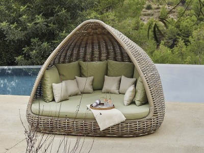 Daybed cubierta de fibra sintética trenzada Shade Betta Skyline Design - 1