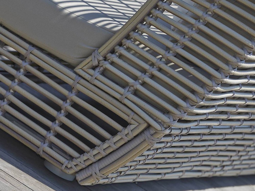 Daybed cerrada de fibra sintética trenzada Spartan Skyline Design - 8