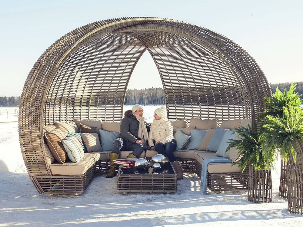 Daybed cerrada de fibra sintética trenzada Spartan Skyline Design - 10