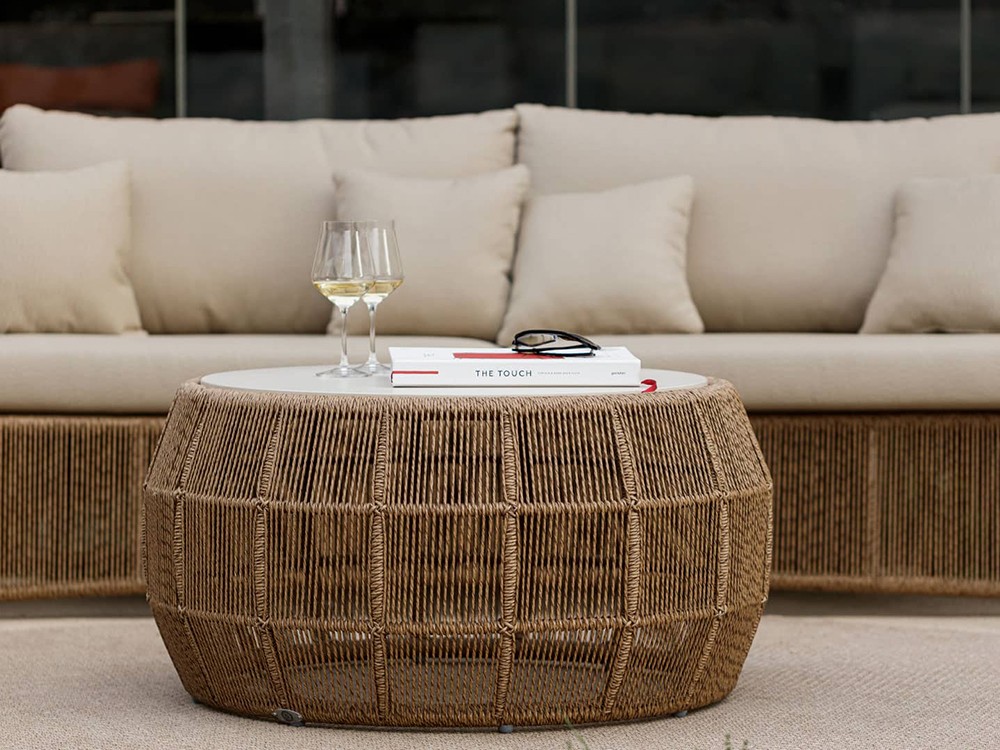 Mesa de centro de fibra sintética trenzada Calixto de Skyline Design - 1