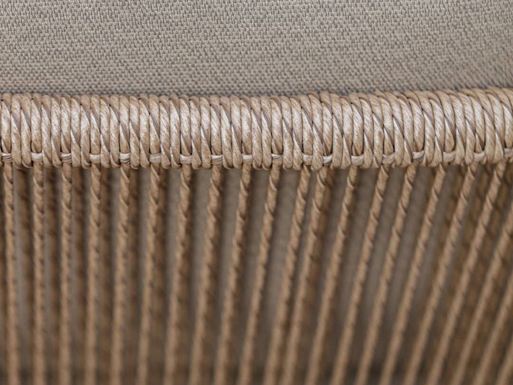 Sofá de dos o tres plazas de fibra sintética trenzada Calixto de Skyline Design - 7