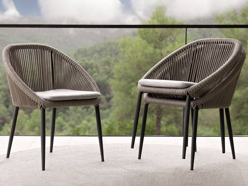 Silla apilable Rodona de aluminio y cuerda trenzada Skyline Design - 1